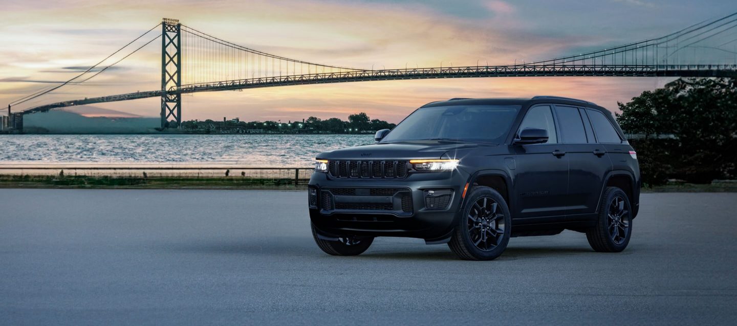 Jeep® Grand Cherokee 30th Anniversary Edition