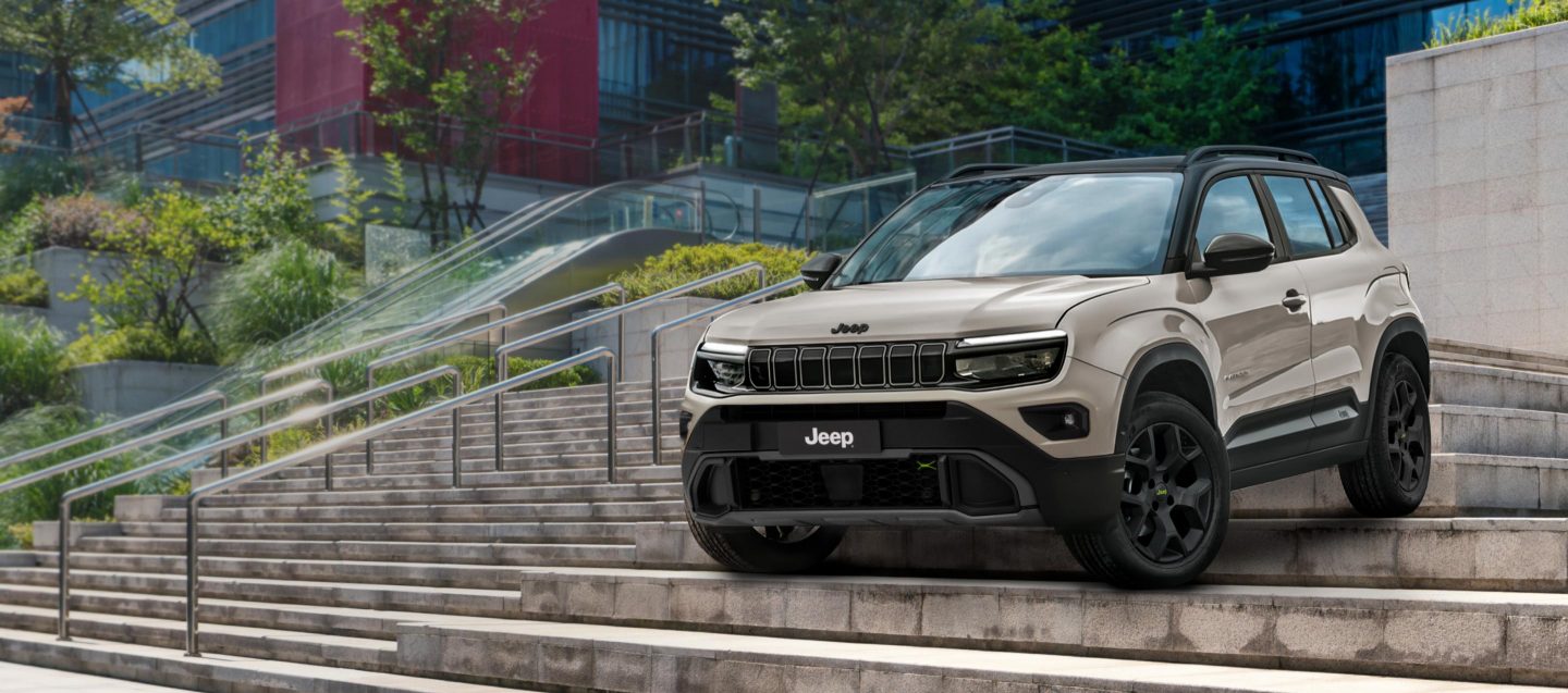 Jeep Avenger 4xe Hybrid Stone