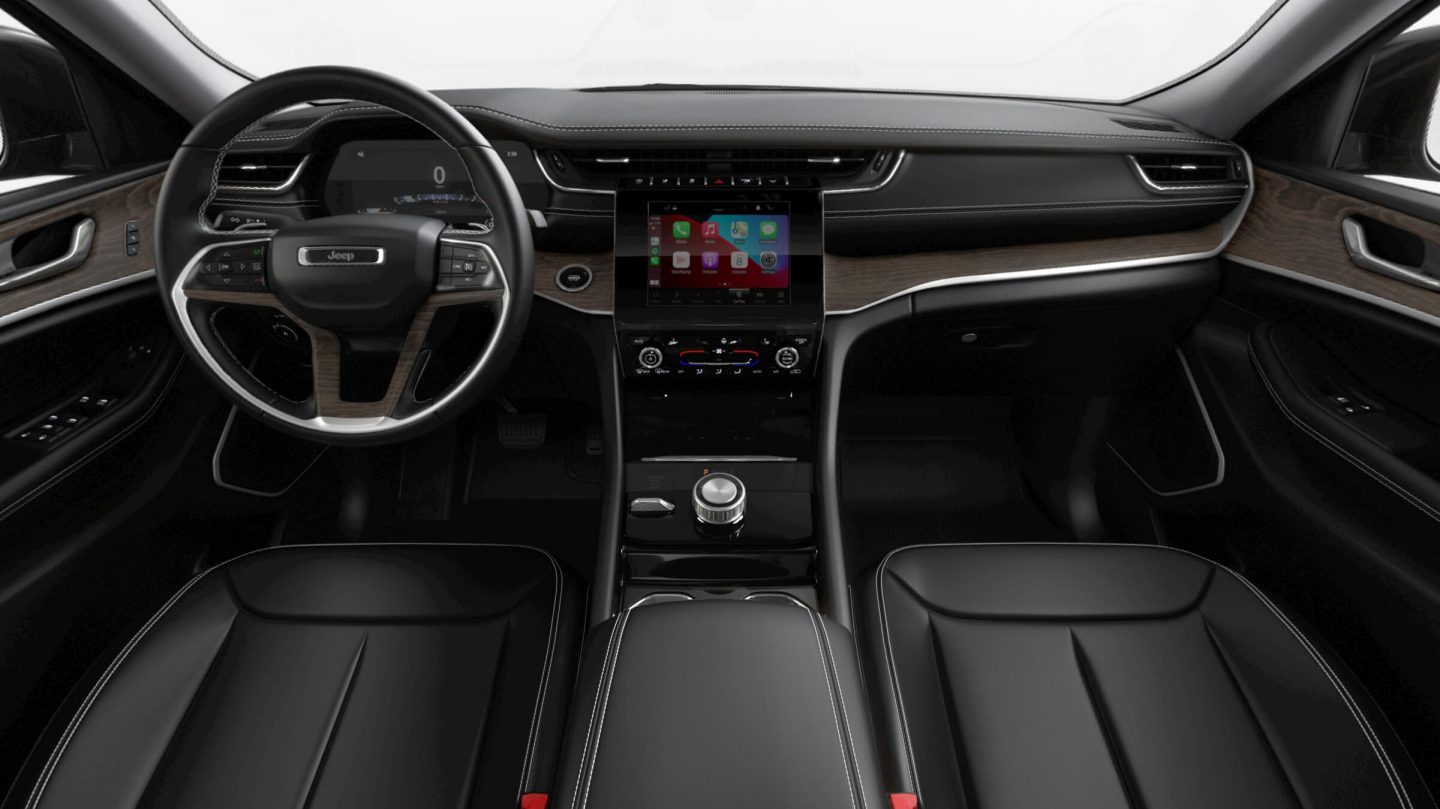 インテリア｜Jeep® Grand Cherokee（グランドチェロキー）｜Jeep®